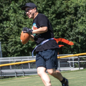 Xiangxiang Kong image playing flag football